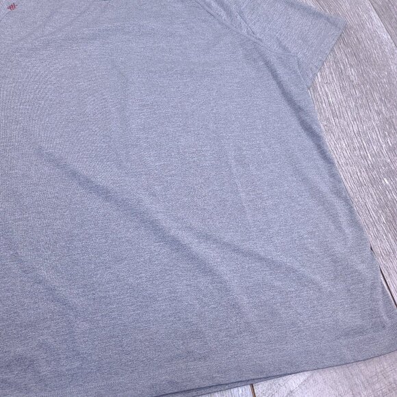 Rhone Reign Shirt Mens XL Gray Performance Athletic Short Sleeve Tee Top - Picture 3 of 7